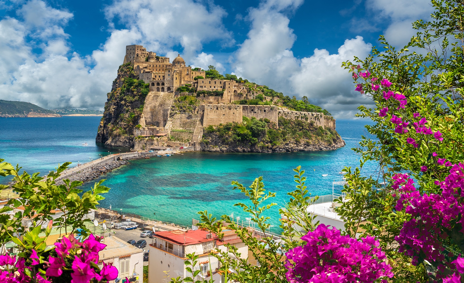 Ischia: Die Gewässer der "Grünen Insel" navigieren